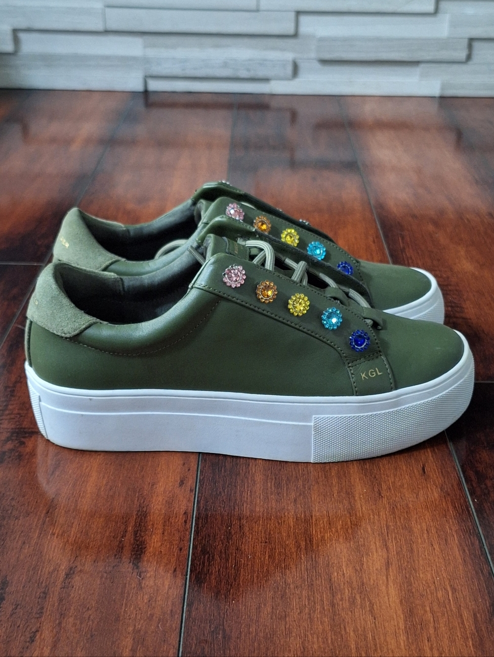Kurt Geiger Liviah Love Platform Sneakers Green Crystal US 5 EU 35 - Picture 6 of 8
